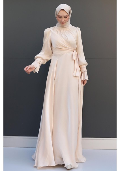 Fiyonk Detay Ipek Abiye Krem fırsatları