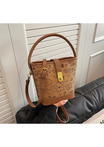 Sonbahar Yeni Avrupa ve Amerikan Moda Retro Kabartmalı Kova Çanta (Yurt Dışından) modelleri