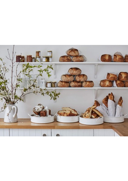 Aran: Recipes And Stories From A Bakery In The Heart Of Scotland