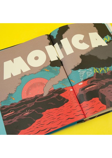 Monica: ‘a Master. An Auteur. Period’ Guillermo Del Toro indirimleri