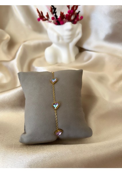 Parlak Taş Kalp Gold Çelik Bileklik