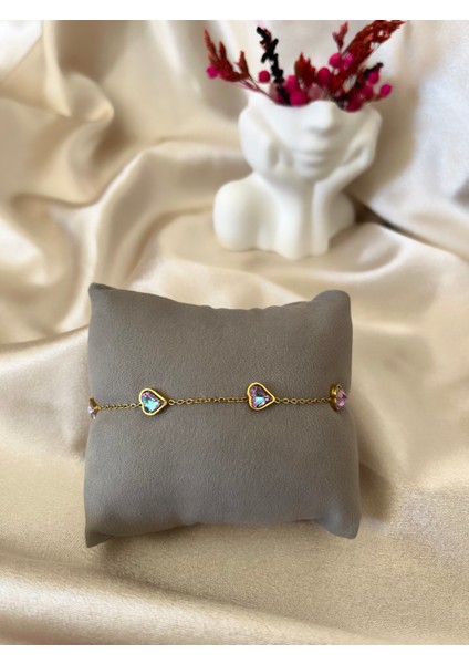 Parlak Taş Kalp Gold Çelik Bileklik fiyatları