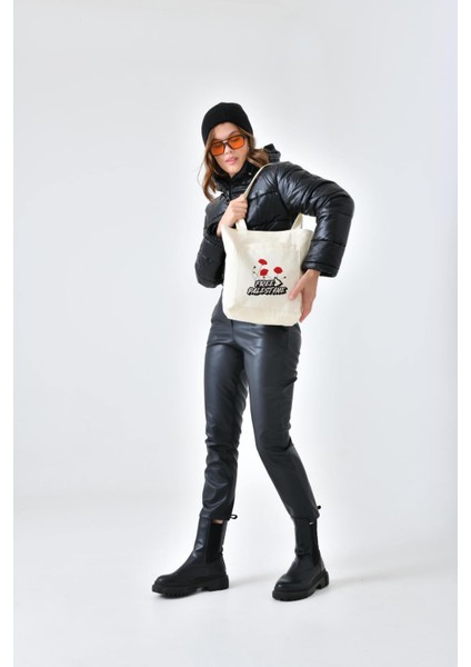 2 Cepli Free Baskılı Ekru Gabardin Çanta fırsatları