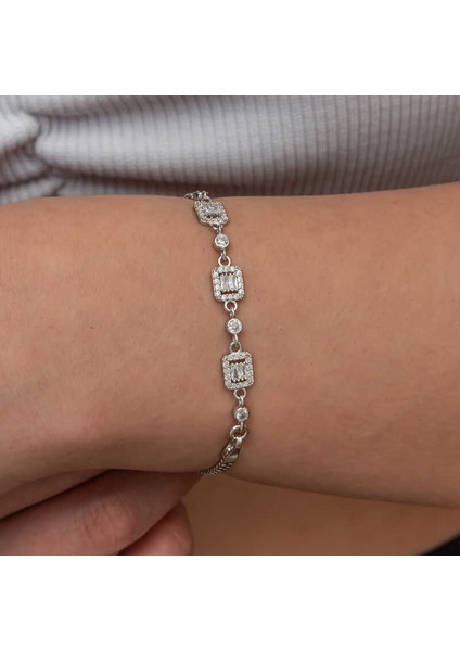 Gümüş Üçlü Baget Taşlı Kadın Bileklik fırsatları
