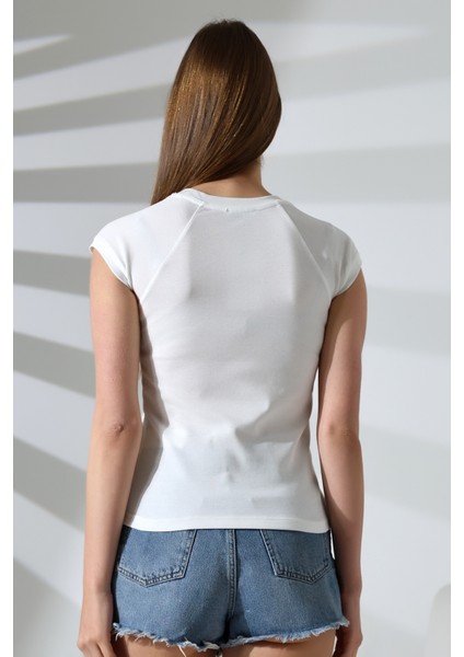 Penye Likralı Ribana Dikiş Detaylı Reglan Kol Pamuklu T-Shirt 21890 Ekru fırsatları