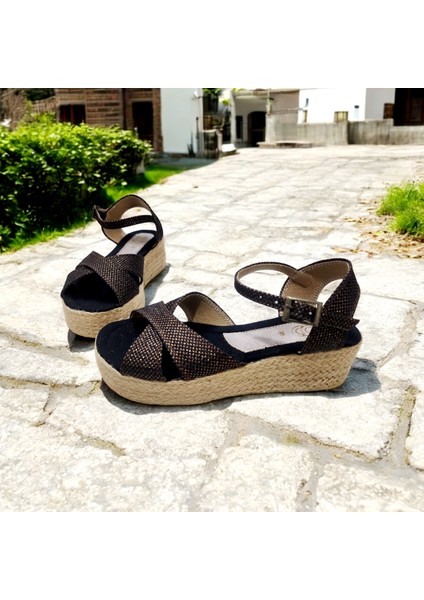 Kadın Yazlık Çapraz Keten Hasır 5 cm Topuklu Sandalet modelleri