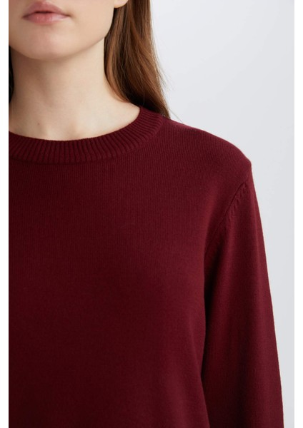 Regular Fit Bisiklet Yaka Yırtmaçlı Basic Düz Triko Kazak Tunik H3431AZ24AU fırsatları