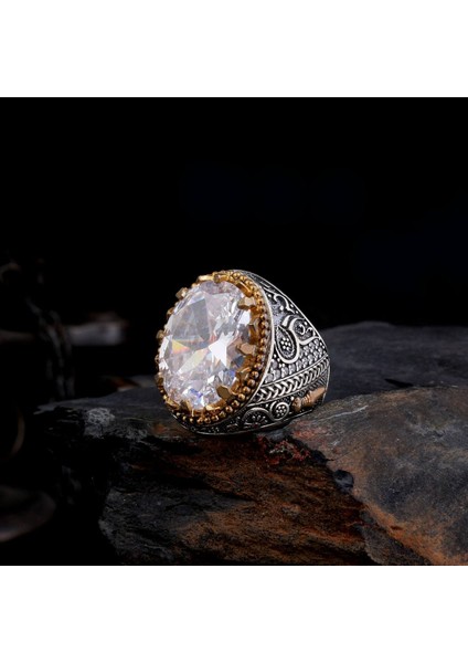 Kılıç Modelli Mikro Taş Işlemeli 925 Ayar Erkek Gümüş Yüzük