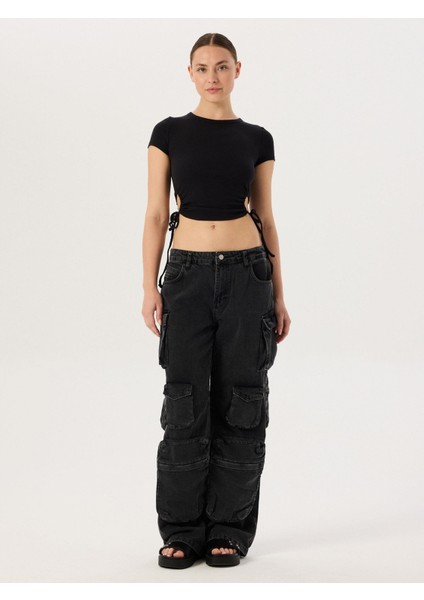 Yanları Büzgü Detaylı Kısa Kollu Body - Siyah modelleri