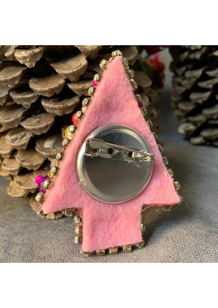 Uretti El Yapımı Keçe Pembe Yılbaşı Ağacı Broş - 5 x 7 cm