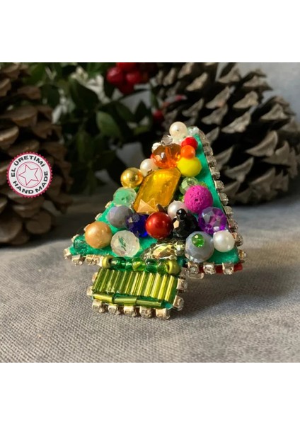 El Yapımı Keçe Yılbaşı Ağacı Broş - 5 x 7 cm