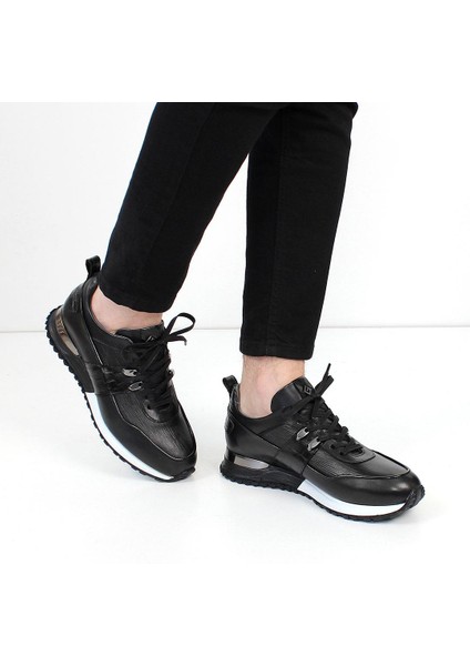 Erkek Siyah Bağcıklı Kalın Tabanlı Deri Sneaker fiyatları
