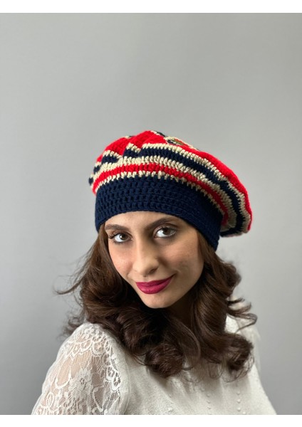 El Örgüsü Renkli Desenli Kadın Fransız Ressam Bere