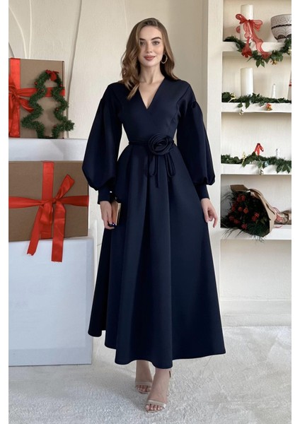 Gül Detaylı Scuba Elbise