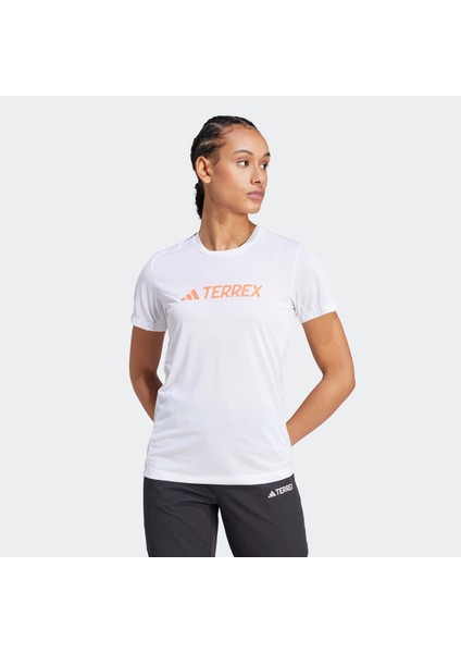 Terrex Multi Endurance Tech Kadın Beyaz Günlük T-Shirt.-