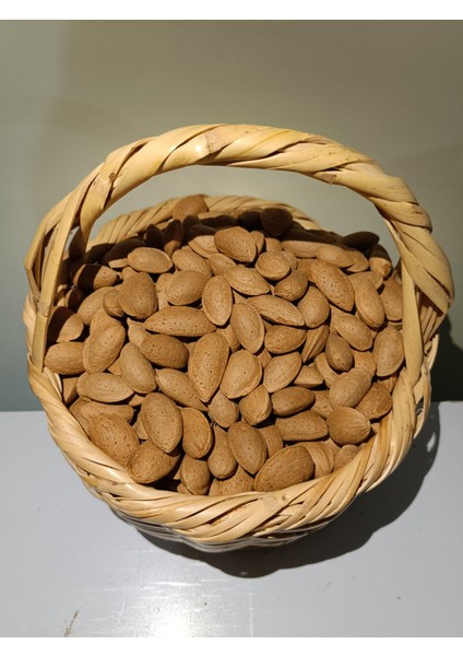 Aşısız Doğal Kabuklu Badem 3 kg modelleri