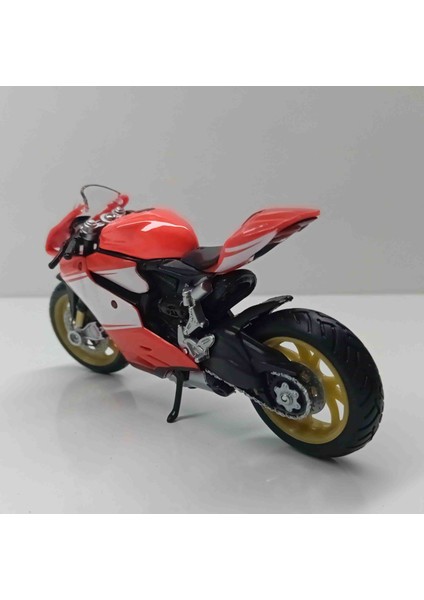 Dianomi Maisto 1:18 Ölçek 2014 Ducati 1199 Süperleggera fırsatları