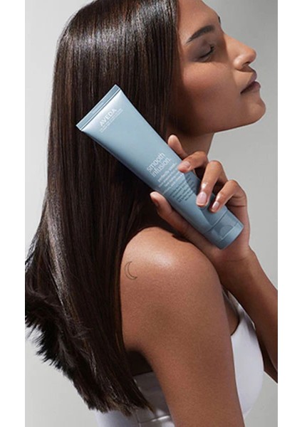 Smooth Infusion™ Silikonsuz Düzleştirici Durulanmayan Saç Kremi (150ml) fırsatları