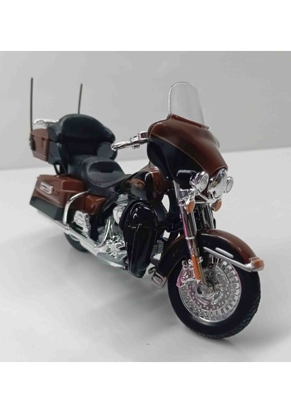 1:18 Ölçek 2014 Harley Dav!dson Fsfyb Sports Edition