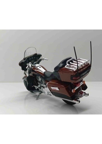 1:18 Ölçek 2014 Harley Dav!dson Fsfyb Sports Edition