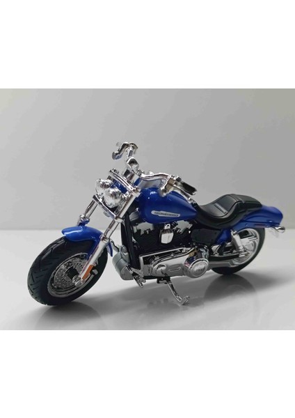 1:18 Ölçek 2009 Harley Dav!dson Fxdfse Cvo Fat Bob