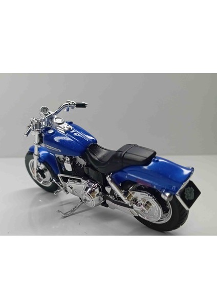 1:18 Ölçek 2009 Harley Dav!dson Fxdfse Cvo Fat Bob