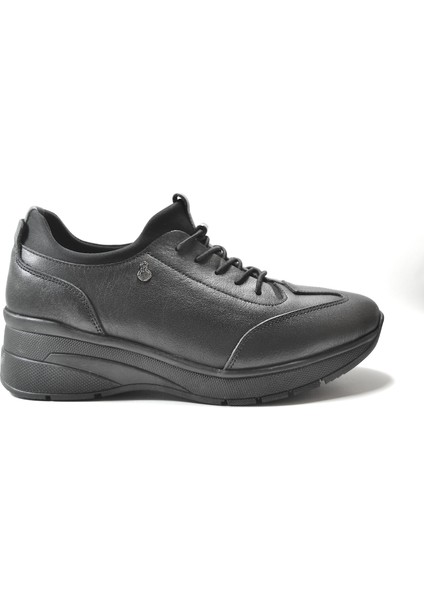176.055 Soft Deri Siyah Lastikli Ortopedik Casual Kadın Ayakkabı