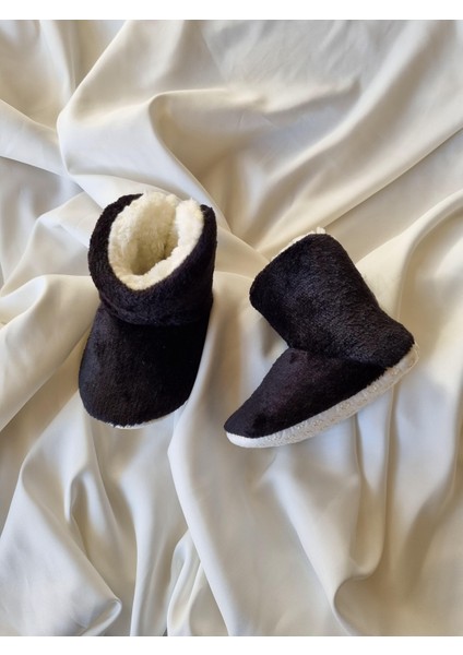 Peluş Bebek Tüylü Kaymaz Taban Patik 0-9 Ay Panduf modelleri