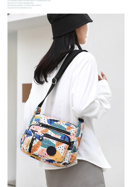 Baskılı Naylon Omuz Çantası Kanvas Kadın Çantası (Yurt Dışından) fırsatları