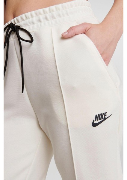 Sportswear Tech Fleece Standart Fit Mid Rise Jogger Cream Color Kadın Eşofman Altı Krem Rengi modelleri