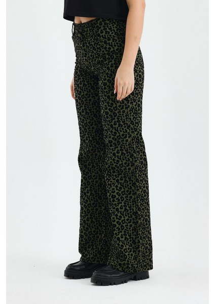 Animal Print Yüksek Bel Flare Paça Leopar Desenli Kadife Pantolon 29 - Yeşil fiyatları