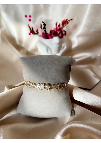 Damla Kalp Taşlı Luxury Gold Çelik Zirkon Bileklik