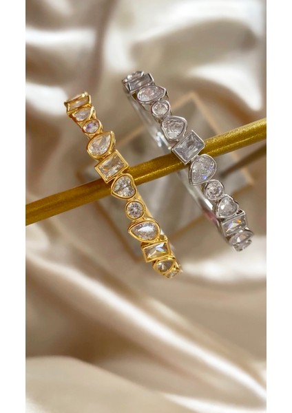 Damla Kalp Taşlı Luxury Gold Çelik Zirkon Bileklik fiyatları