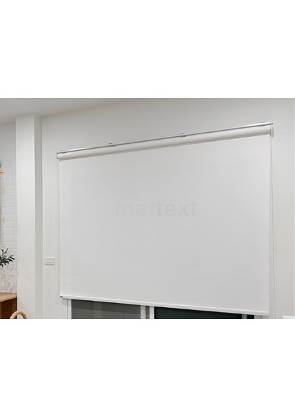 Matte x t Beyaz Stor Perde Etek Dilimsiz