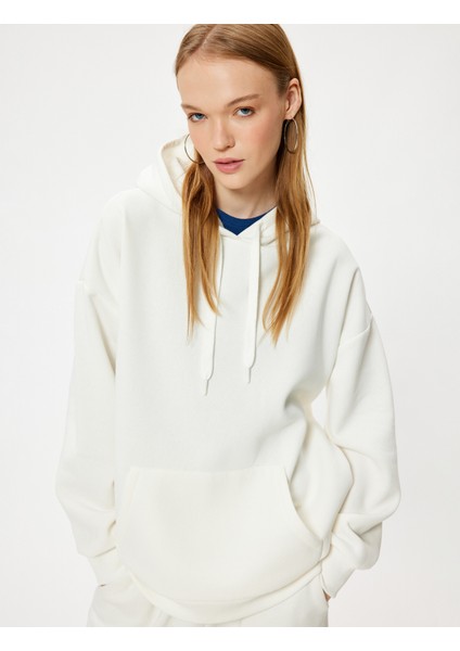 Oversize Kapüşonlu Sweatshirt Basic Kanguru Cepli Şardonlu