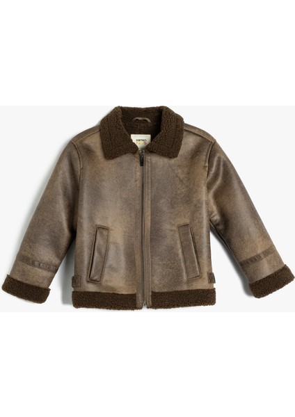 Ceket Deri Görünümlü Suni Kürk Yaka Detaylı Fermuarlı Cepli