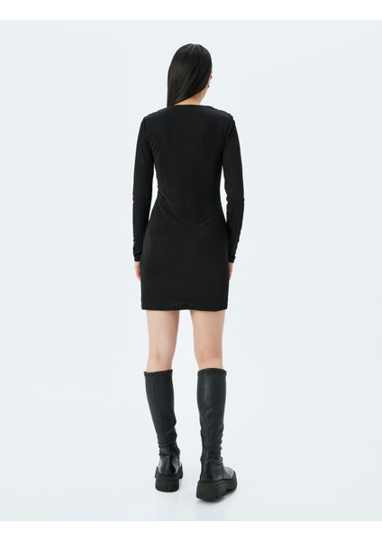 Asimetrik Yaka Drapeli Slim Fit Mini Simli Abiye Elbise fırsatları
