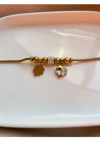 Yonca Taş Detaylı Gold Çelik Bileklik modelleri