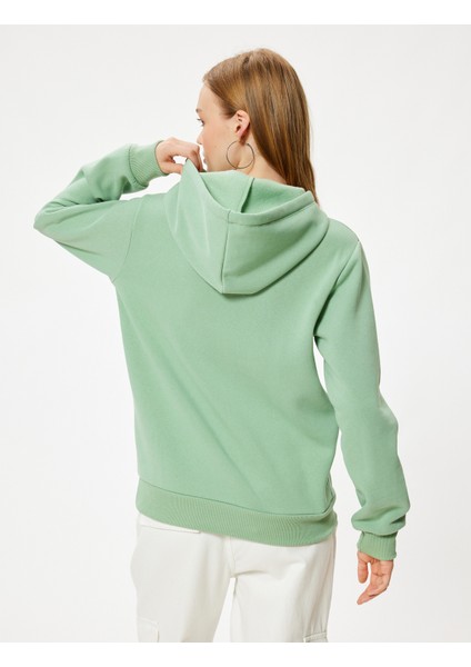 Oversize Kapüşonlu Sweatshirt Slogan Baskılı Kanguru Cepli Şardonlu fırsatları