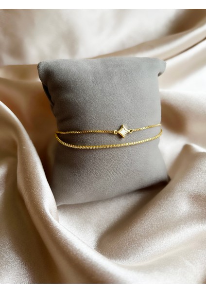 Zirkon Taşlı Yıldız Detay Iki Zincirli Ayarlanabilir Gold Çelik Bileklik fiyatları