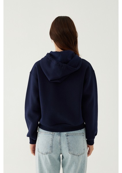 Kapüşonlu Fermuarlı Kadın Sweatshirt 018