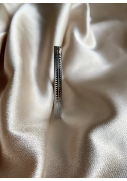 Çizgi Desen Silver Çelik Kelepçe Bileklik fiyatları