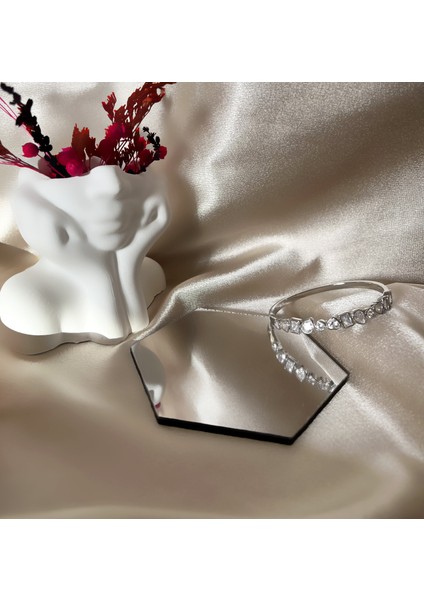 Damla Kalp Taşlı Luxury Silver Çelik Zirkon Bileklik modelleri