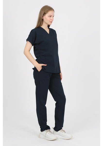 Daisy V Yaka Petrol Unisex Uniforma (Likralı) S - Takım - Hayır Isim Yazılmasın fiyatları