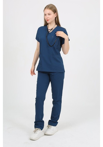Daisy V Yaka Petrol Mavi Unisex Uniforma (Likralı) M - Takım - Hayır Isim Yazılmasın