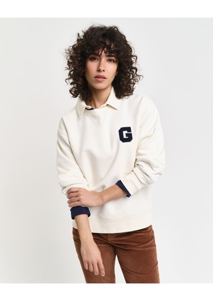 Kadın Krem Regular Fit Bisiklet Yaka Logolu Sweatshirt 4201242.130