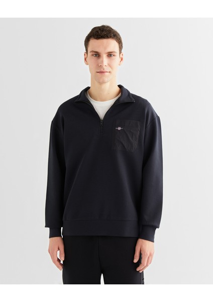 Erkek Siyah Relaxed Fit Yarım Fermuarlı Sweatshirt 2524340T.5