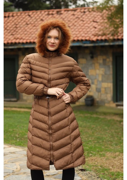 3409 Kapüşonlu Uzun Şişme Mont Taba fiyatları