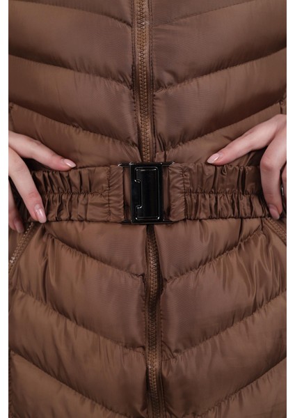 3409 Kapüşonlu Uzun Şişme Mont Taba indirimleri