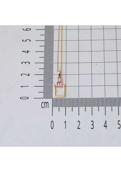 14 Ayar Pembe Taşlı Köşeli Altın Kolye fırsatları